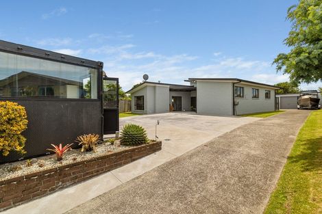 Photo of property in 22 Villa Place, Bell Block, New Plymouth, 4312