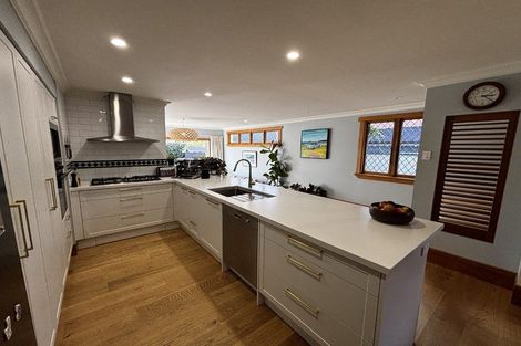 Photo of property in 22 Chilman Street, Strandon, New Plymouth, 4312