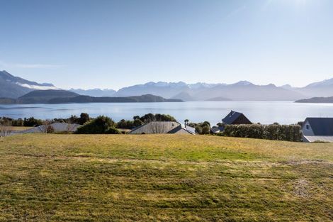 Photo of property in 19 Muriwai Drive, Manapouri, 9679