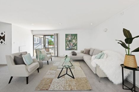 Photo of property in 5 Culver Terrace, Howick, Auckland, 2014