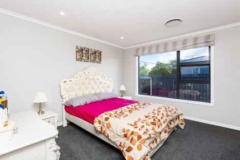 Photo of property in 4a Golders Road, Elderslea, Upper Hutt, 5018