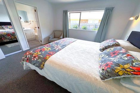 Photo of property in 67 Moana View Road, Waikawa, Picton, 7220
