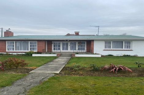 Photo of property in 30 Queen Street, Winton, 9720