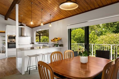 Photo of property in 2 Gellibrand Place, Omokoroa, 3114