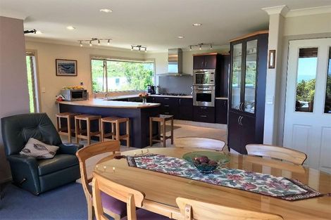 Photo of property in 48 Nyhane Drive, Ligar Bay, Takaka, 7183