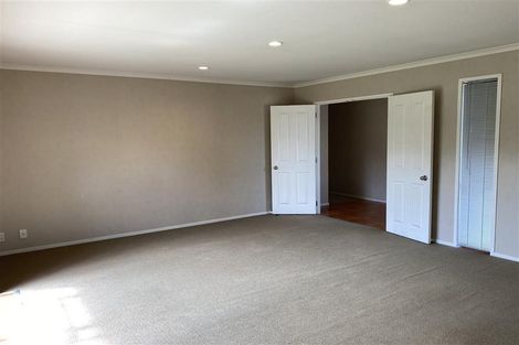 Photo of property in 487 Te Irirangi Drive, Flat Bush, Auckland, 2013
