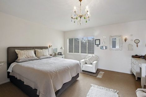 Photo of property in 35 Tamatea Road, Taupo, 3330