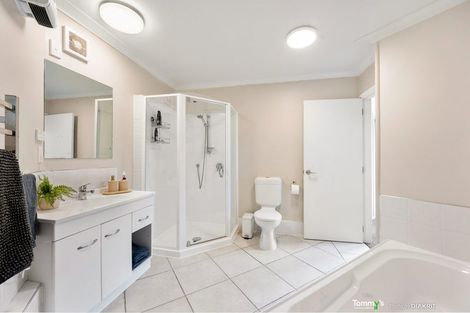 Photo of property in 36 Chesterton Street, Johnsonville, Wellington, 6037