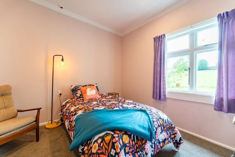 Photo of property in 10 Tarbetness Street, Herbert, Oamaru, 9495