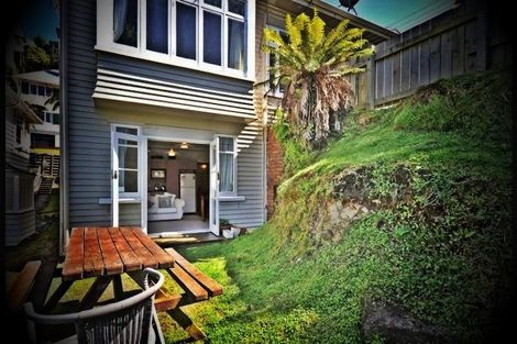 Photo of property in 1/17 Clifton Terrace, Kelburn, Wellington, 6012