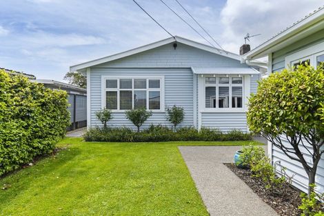 Photo of property in 33 Ballance Street, Lower Vogeltown, New Plymouth, 4310