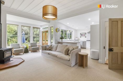 Photo of property in 10 Bacon Street, Broad Bay, Dunedin, 9014