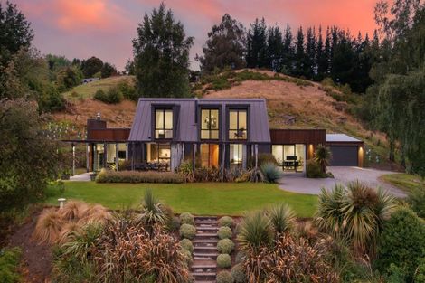 Photo of property in 366 Malaghans Road, Dalefield, Queenstown, 9371