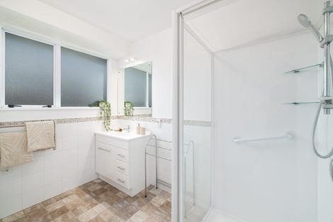 Photo of property in 2/15 Dumfries Drive, Hei Hei, Christchurch, 8042