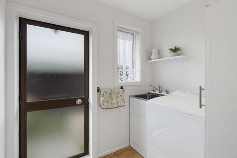 Photo of property in 69 Sarabande Avenue, Redwood, Christchurch, 8051
