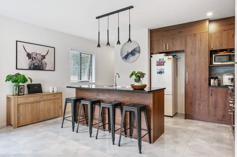 Photo of property in 4b Ahunga Road, Karaka, Papakura, 2113