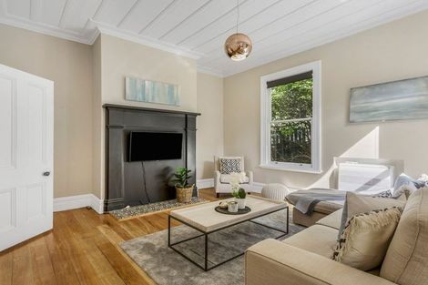 Photo of property in 449 Highgate, Maori Hill, Dunedin, 9010