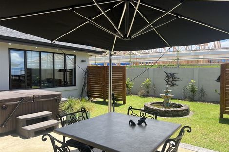 Photo of property in 15 Leeward Drive, Whitianga, 3510