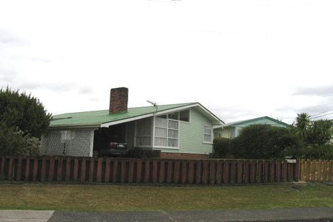 Photo of property in 9 Saffron Street, Birkdale, Auckland, 0626