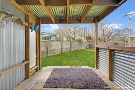 Photo of property in 15 Cambridge Terrace, East Gore, Gore, 9710