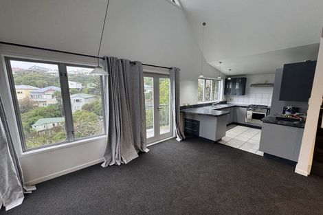 Photo of property in 36a Sutherland Crescent, Melrose, Wellington, 6023