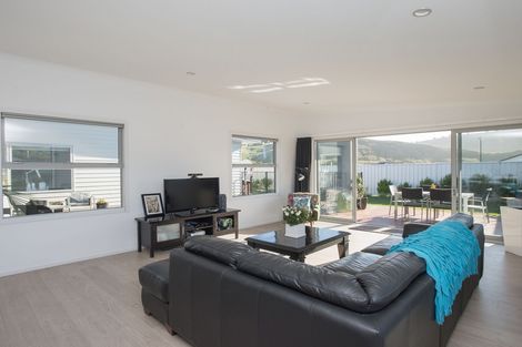 Photo of property in 6 Law Street, Wainui, Gisborne, 4010