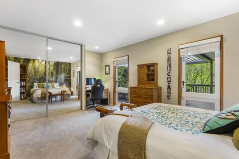 Photo of property in 130 Bramley Drive, Farm Cove, Auckland, 2012