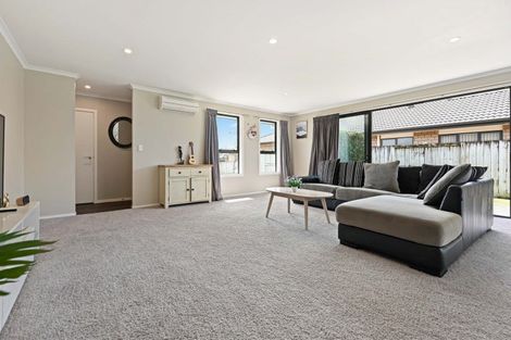 Photo of property in 28 Chesham Street, Rototuna North, Hamilton, 3210