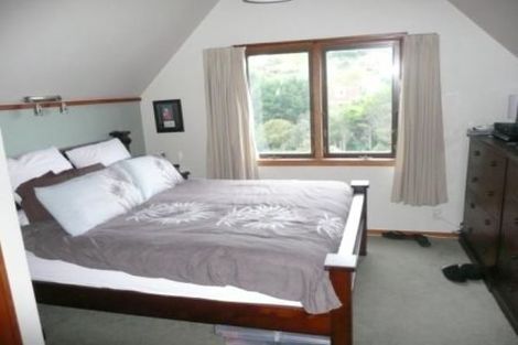 Photo of property in 6a Woodford Way, Crofton Downs, Wellington, 6035