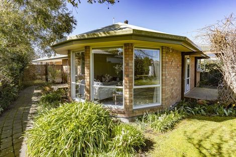 Photo of property in 11 Stopforth Street, Woodend, 7610