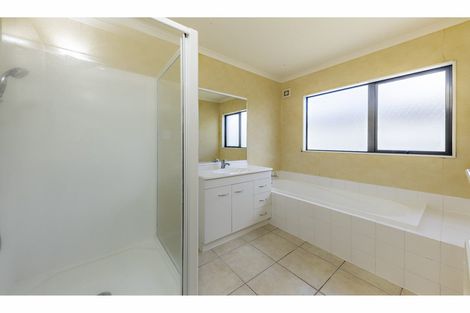 Photo of property in 17 Ksenia Drive, Flat Bush, Auckland, 2019
