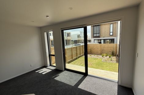 Photo of property in 12 Kamahi Place, Paraparaumu, 5032