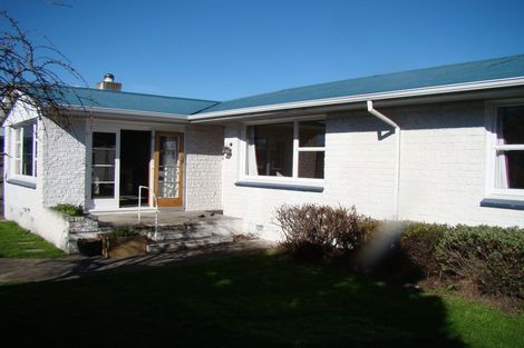 Photo of property in 1/11 Bowen Street, Upper Riccarton, Christchurch, 8041