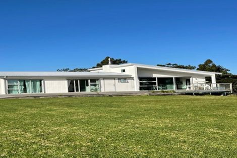 Photo of property in 48 Christian Road, Swanson, Auckland, 0614