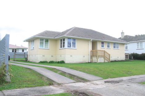 Photo of property in 63 Andrew Avenue, Roslyn, Palmerston North, 4414