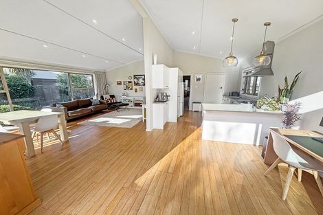 Photo of property in 249 Grahams Road, Bishopdale, Christchurch, 8053