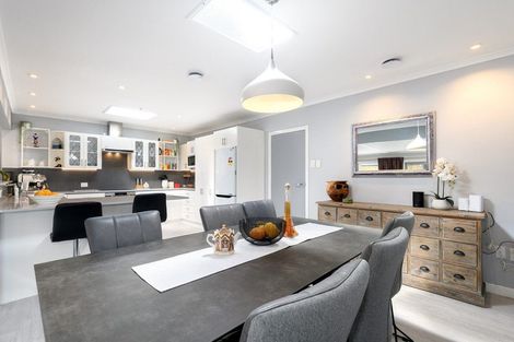 Photo of property in 69 Ngatai Road, Otumoetai, Tauranga, 3110