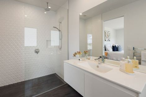 Photo of property in 13 Evergreen Rise, Grandview Heights, Hamilton, 3200