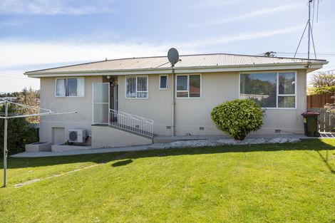 Photo of property in 19 Stuart Street, Holmes Hill, Oamaru, 9401