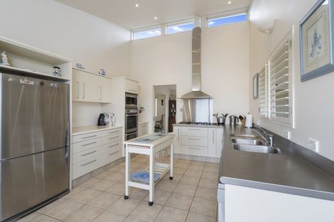 Photo of property in 54 Riverview Road, Kerikeri, 0230