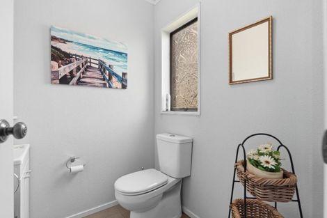Photo of property in 7 Pandora Place, Welcome Bay, Tauranga, 3112