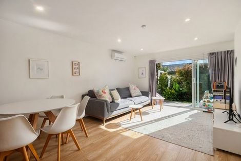 Photo of property in 7/112 Astley Avenue, New Lynn, Auckland, 0600