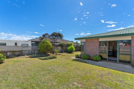 Photo of property in 63 Kane Road, Papamoa Beach, Papamoa, 3118