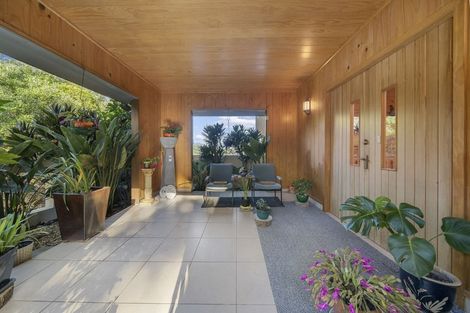 Photo of property in 63 Sunglo Terrace, Otaki, 5512