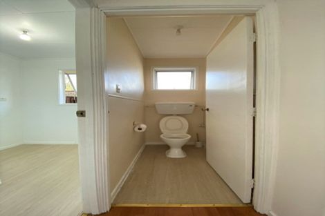 Photo of property in 59 Casuarina Road, Half Moon Bay, Auckland, 2012