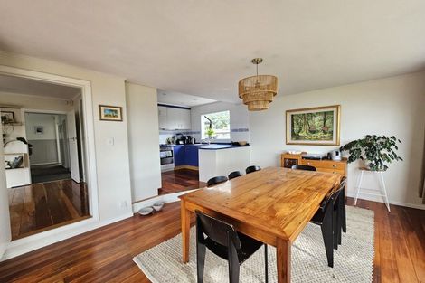 Photo of property in 17 Haunui Road, Pukerua Bay, 5026