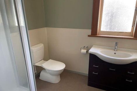 Photo of property in 182 Cambridge Road, Hillcrest, Hamilton, 3216