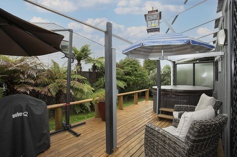 Photo of property in 2 Emery Road, Rotoiti Forest, Rotorua, 3074