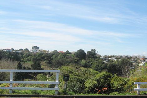 Photo of property in 97 Frankley Road, Frankleigh Park, New Plymouth, 4310