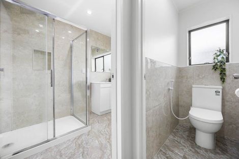 Photo of property in 2/126 Carruth Road, Papatoetoe, Auckland, 2025